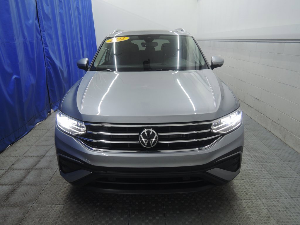 Used 2022 Volkswagen Tiguan SE image 11
