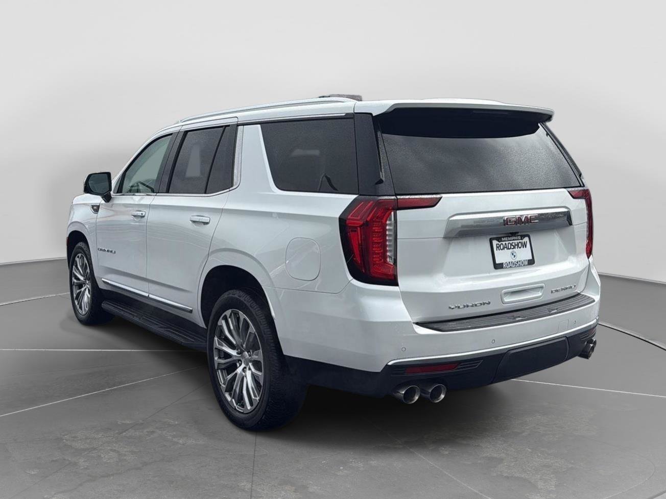 Used 2021 GMC Yukon Denali AWD/4WD image 3
