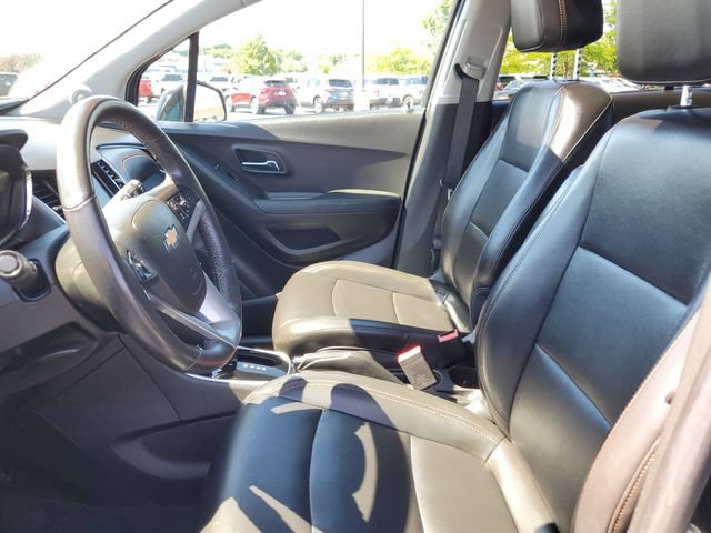 Used 2018 Chevrolet Trax Premier FWD image 9