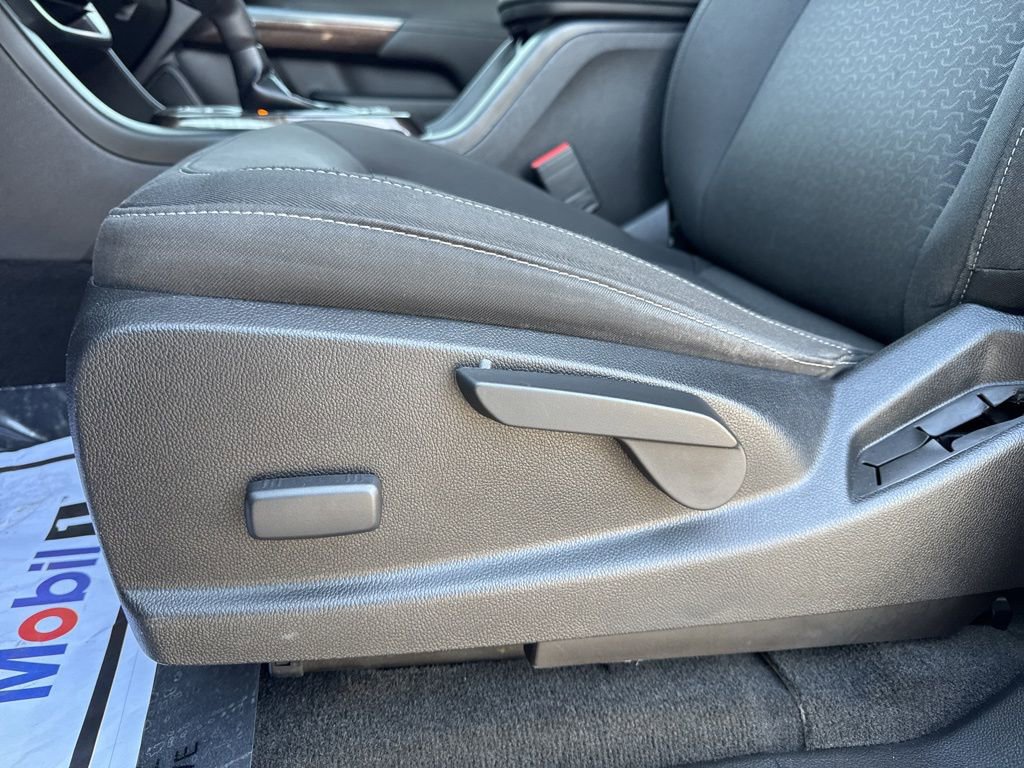 Used 2018 GMC Canyon SLE w/ SLE Convenience Package image 16