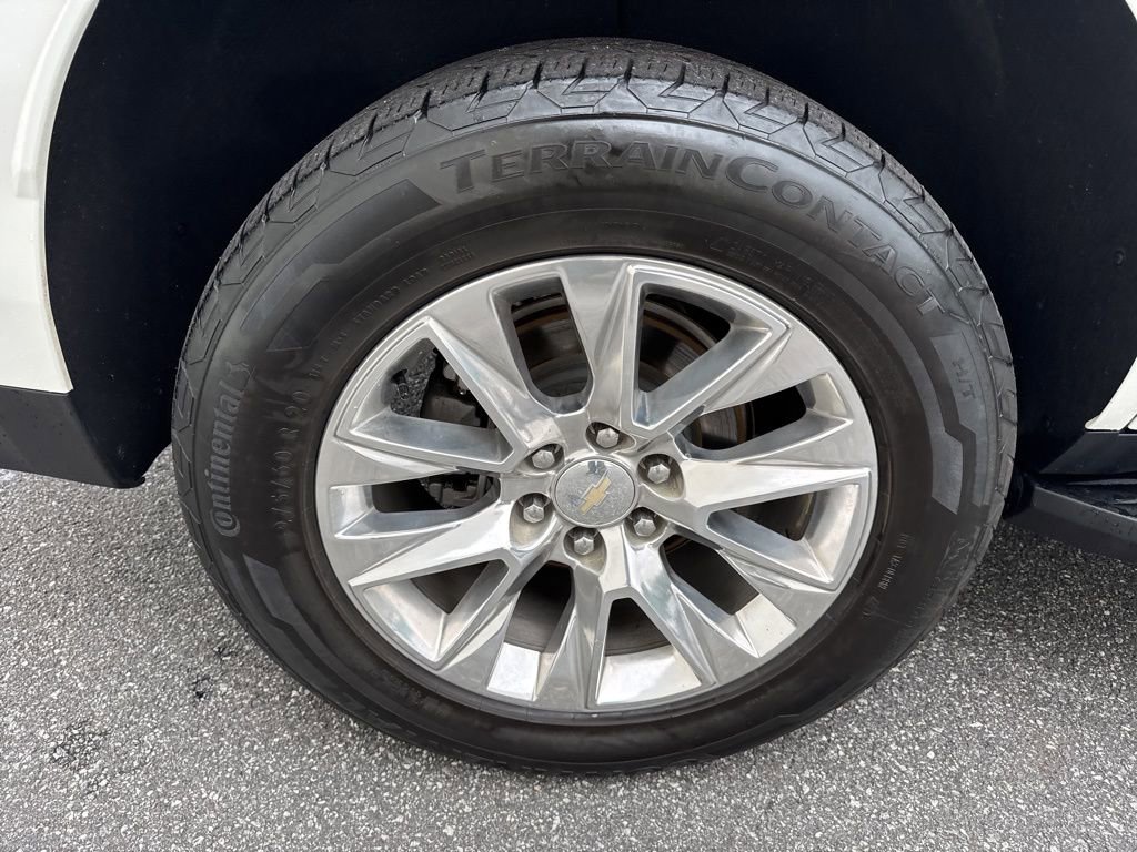 Used 2022 Chevrolet Tahoe Premier AWD/4WD image 9
