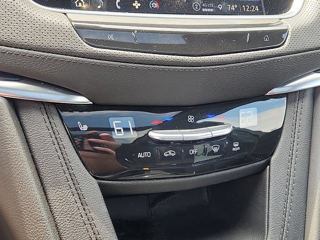 Certified 2024 Cadillac XT6 Luxury w/ LPO, Floor Liner Package AWD/4WD image 16