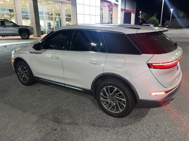 Used 2021 Lincoln Corsair FWD image 5