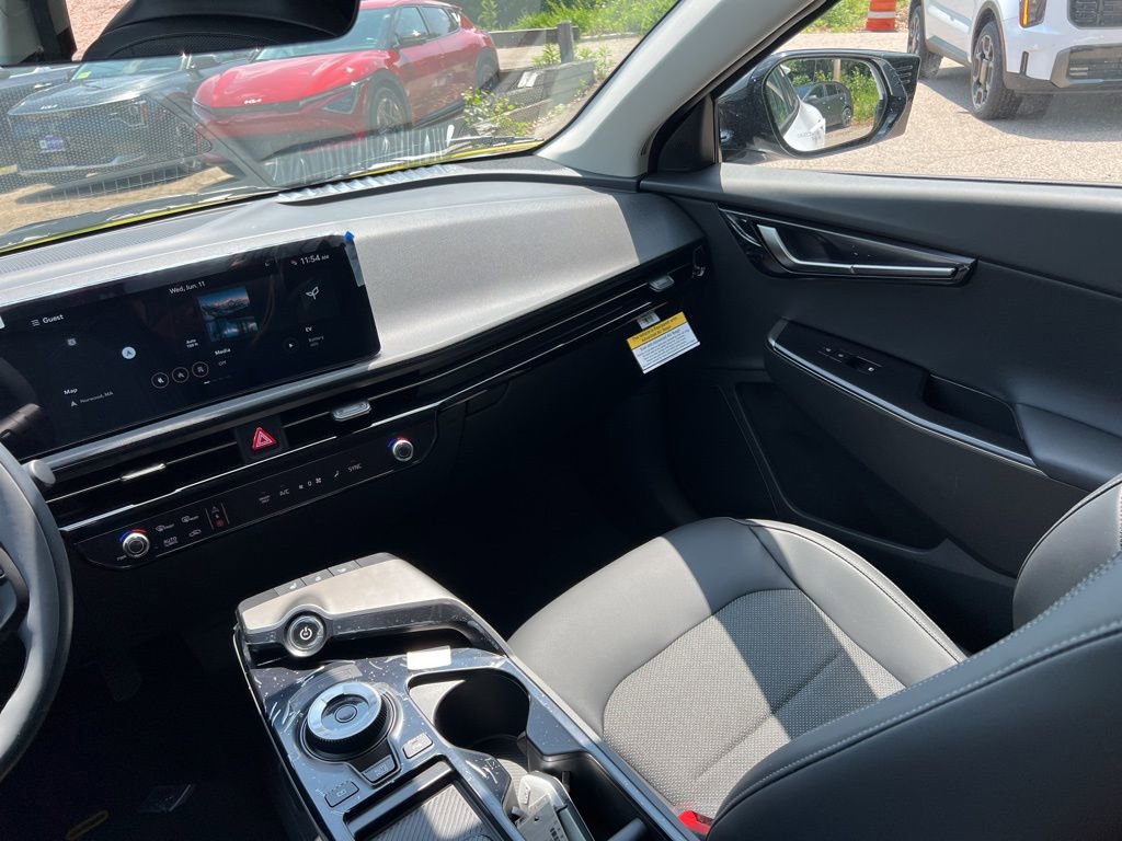 New 2025 Kia EV6 Light image 11
