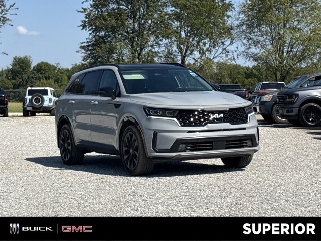 Used 2023 Kia Sorento SX