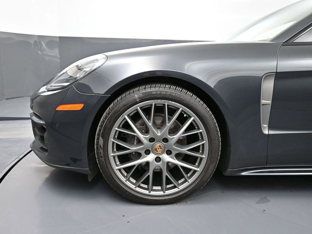 Certified 2023 Porsche Panamera 4 Platinum Edition AWD/4WD image 12
