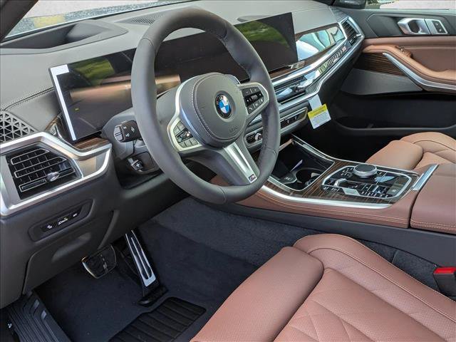 New 2026 BMW X5 xDrive40i w/ M Sport Package AWD/4WD image 3