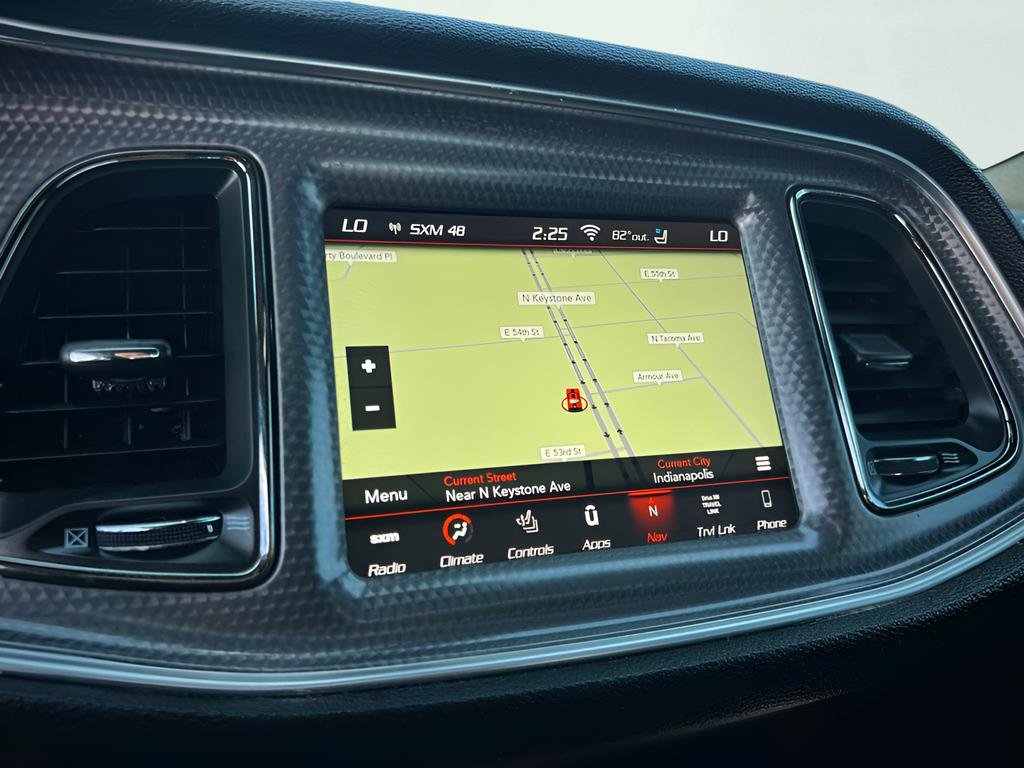 Used 2018 Dodge Challenger SRT Hellcat image 32