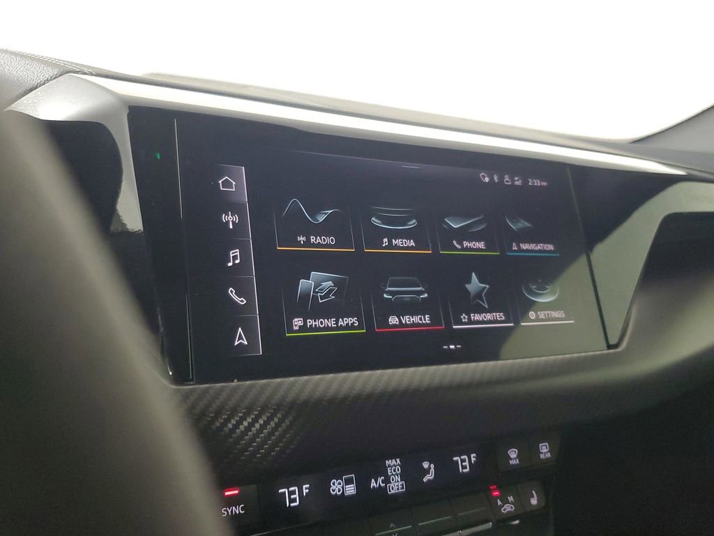 Used 2022 Audi e-tron GT Premium Plus w/ Performance Package image 25