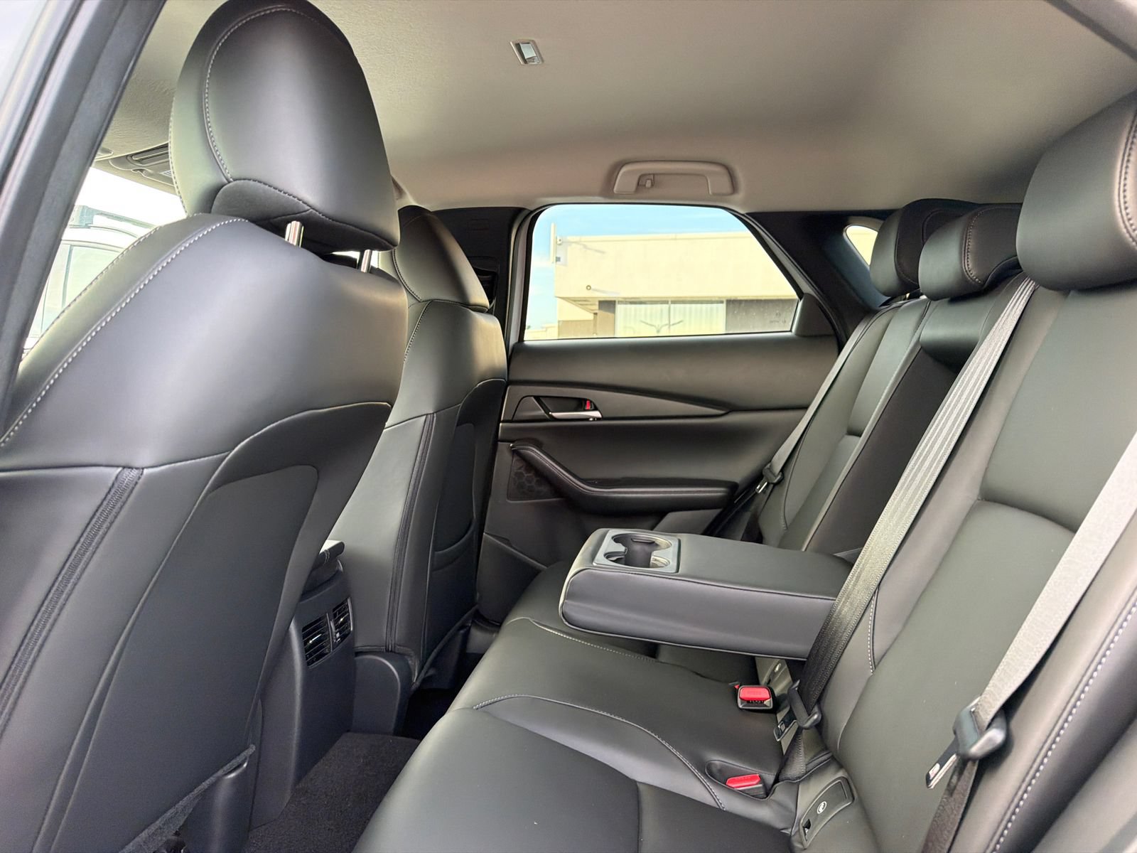 New 2026 MAZDA CX-30 AWD 2.5 S w/ Select Sport Pkg image 19