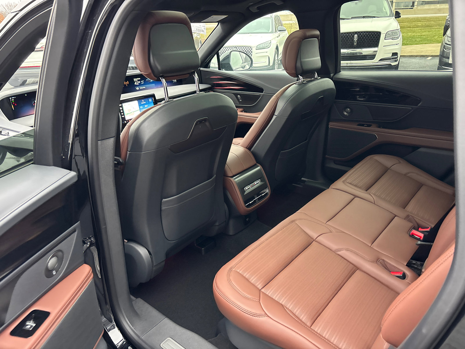 New 2026 Lincoln Nautilus Reserve image 29