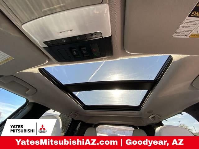Used 2024 Mitsubishi Outlander SEL image 15