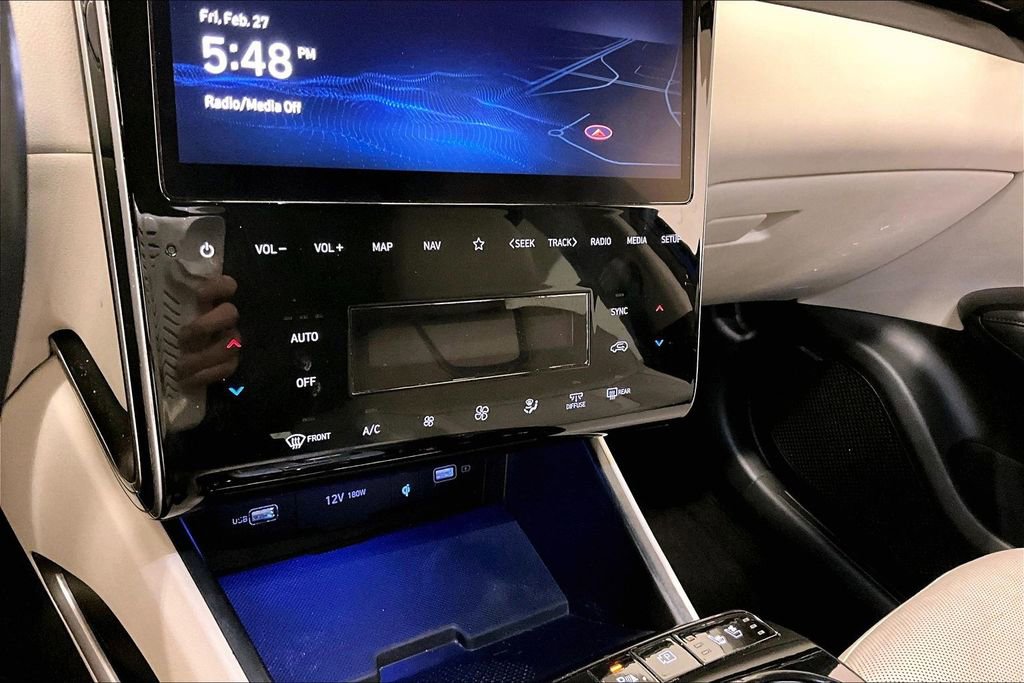 Used 2023 Hyundai Tucson Limited image 15