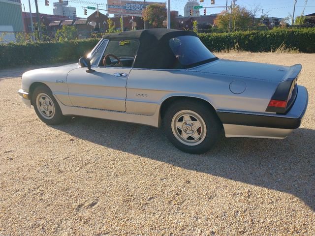 Used 1986 Alfa Romeo Spider Veloce image 13