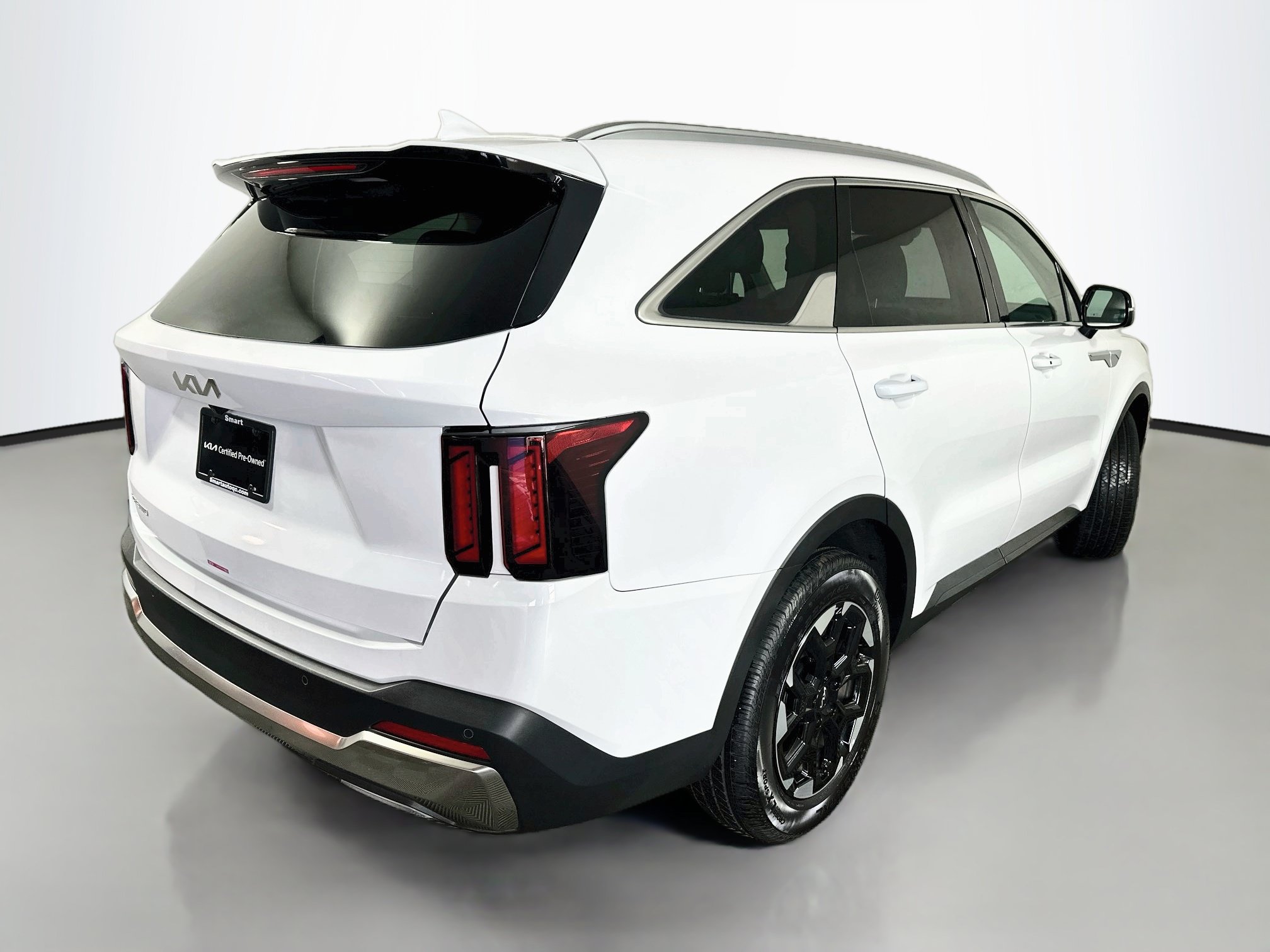 Certified 2025 Kia Sorento S w/ Panoramic Sunroof Package FWD image 7
