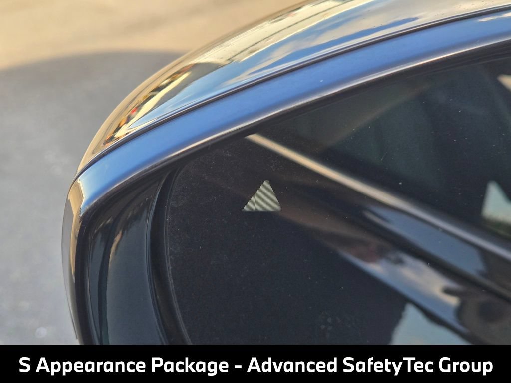 Used 2019 Chrysler Pacifica Touring-L Plus w/ Advanced Safetytec Group FWD image 14