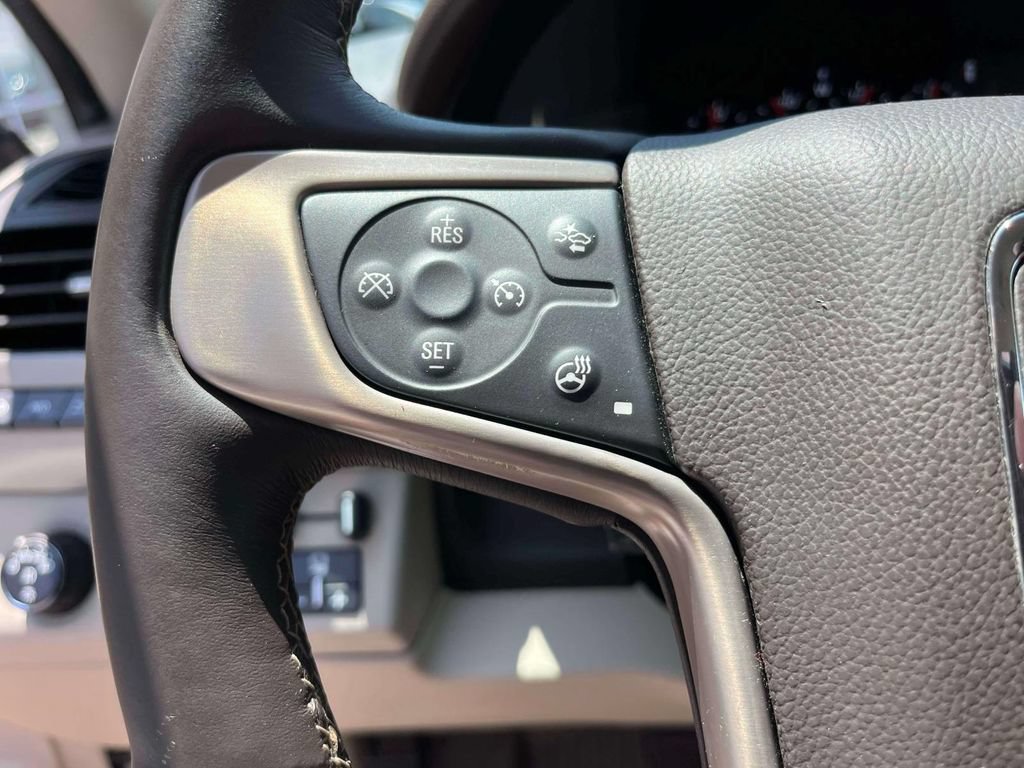 Certified 2020 GMC Yukon XL Denali w/ Denali Premium Package AWD/4WD image 33