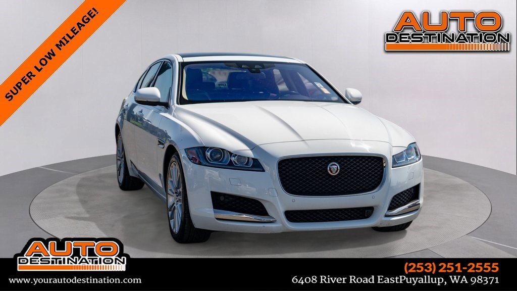 Used 2018 Jaguar XF Prestige image 1