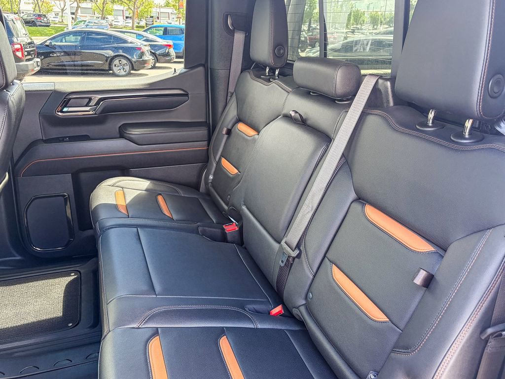 Used 2023 GMC Sierra 1500 AT4 w/ Technology Package AWD/4WD image 45
