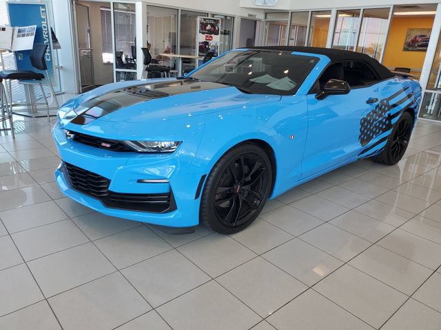 Used 2023 Chevrolet Camaro SS RWD image 2