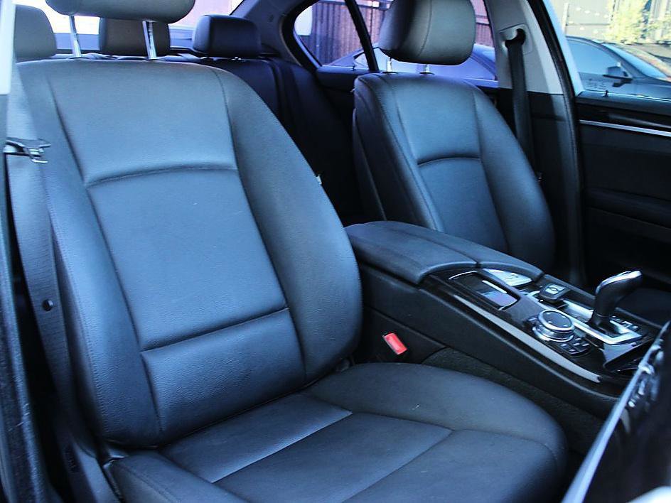 Used 2016 BMW 528i Sedan image 24