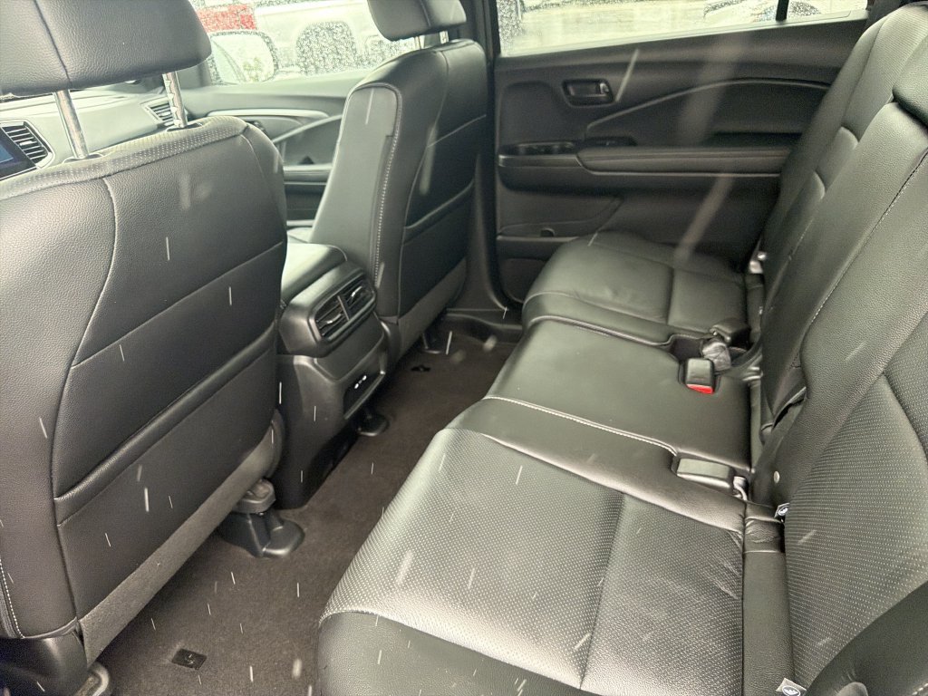 Used 2024 Honda Passport EX-L image 13