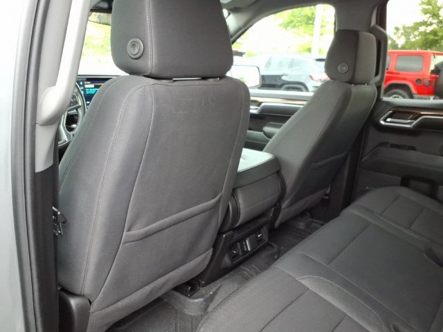 Used 2024 Chevrolet Silverado 1500 RST w/ Protection Package AWD/4WD image 17