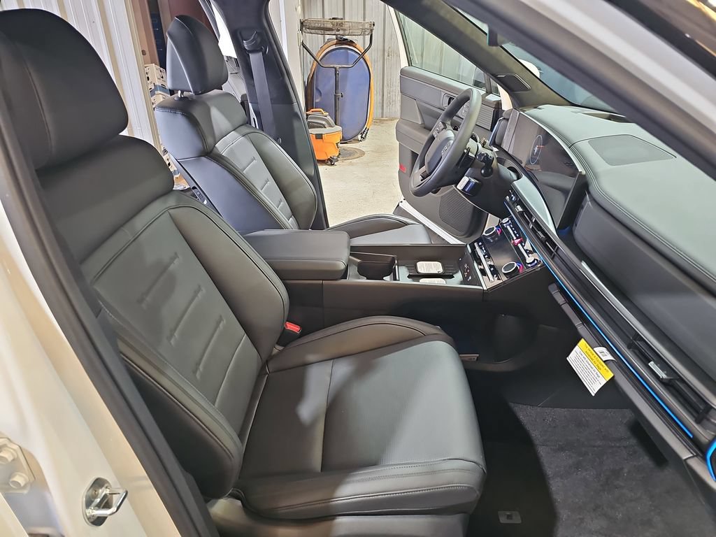 New 2026 Hyundai Santa Fe Calligraphy AWD/4WD image 10