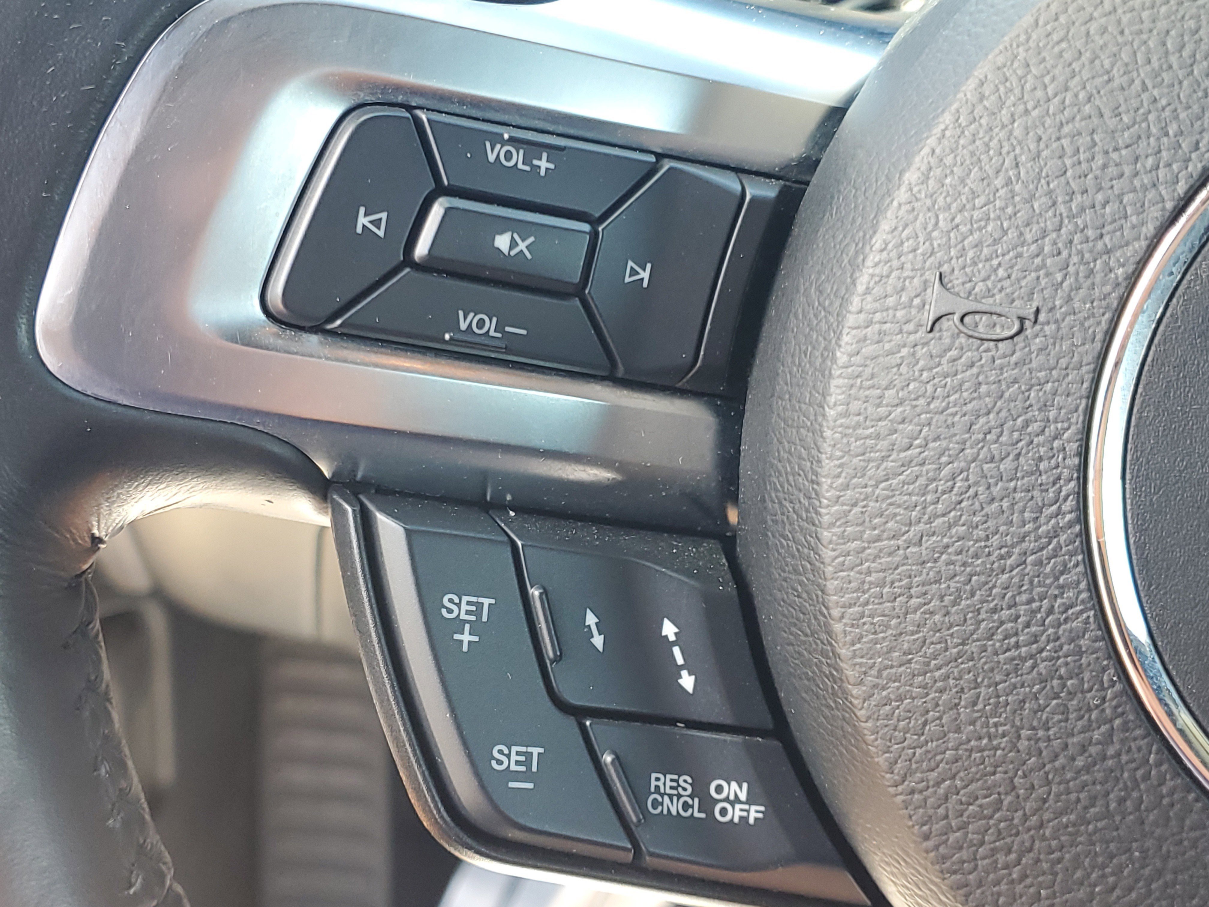 Used 2020 Ford Mustang Premium w/ Equipment Group 201A RWD image 19