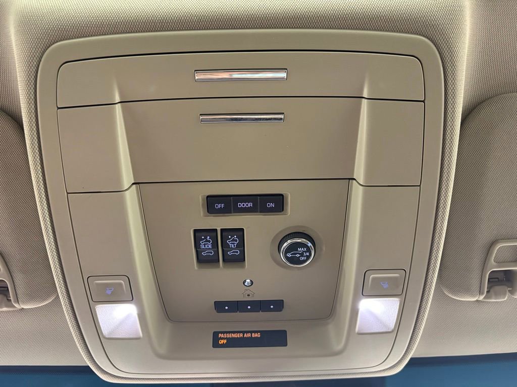 Used 2019 GMC Yukon SLT w/ Open Road Package AWD/4WD image 35