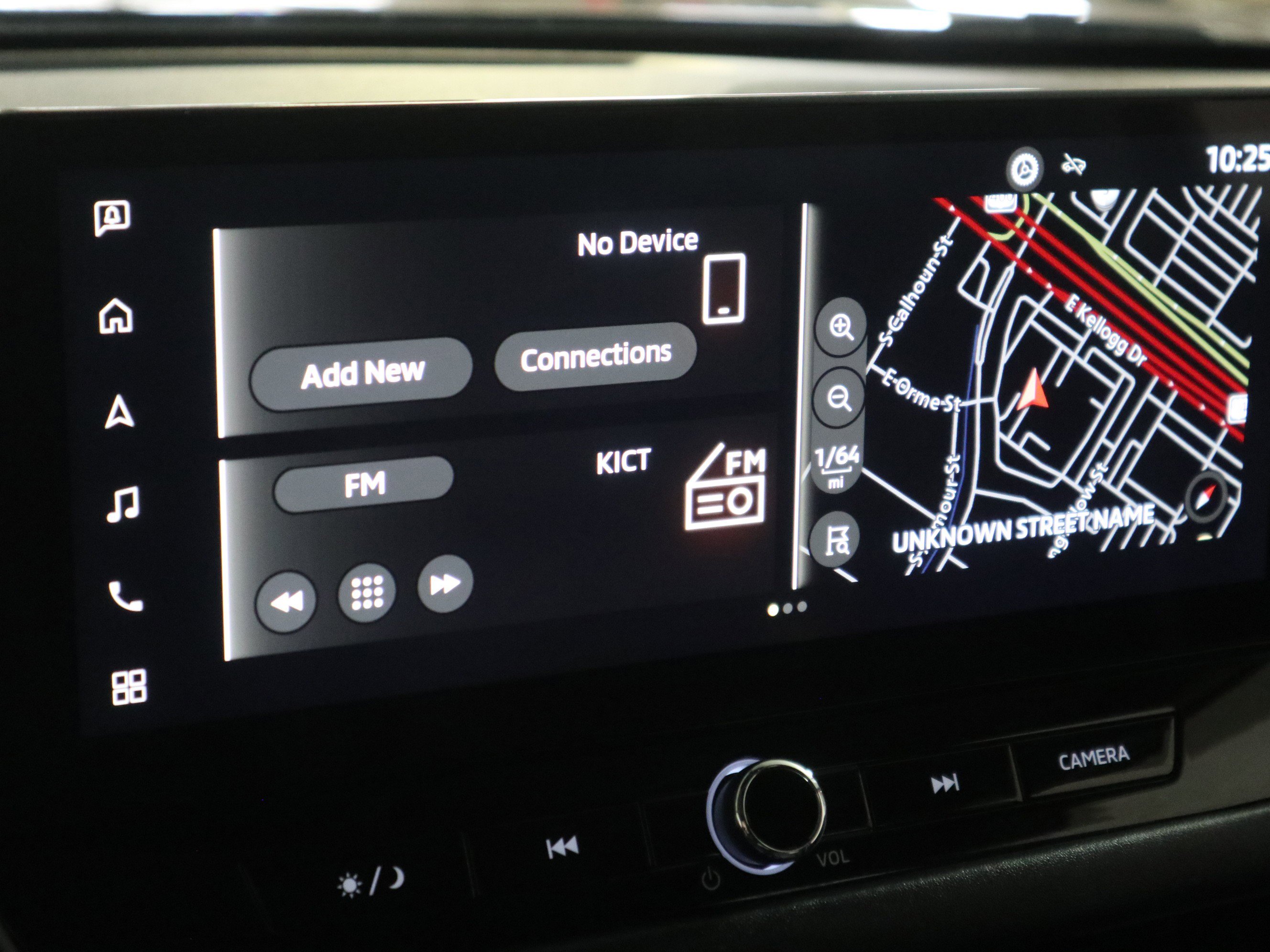 Used 2025 Mitsubishi Outlander ES image 25