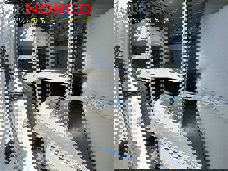 Used 2016 Ford Transit Connect XL image 3