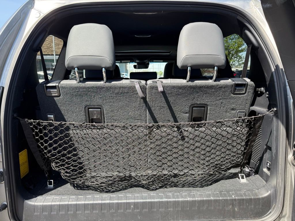 Used 2023 Lexus GX 460 Premium w/ Premium Package AWD/4WD image 18