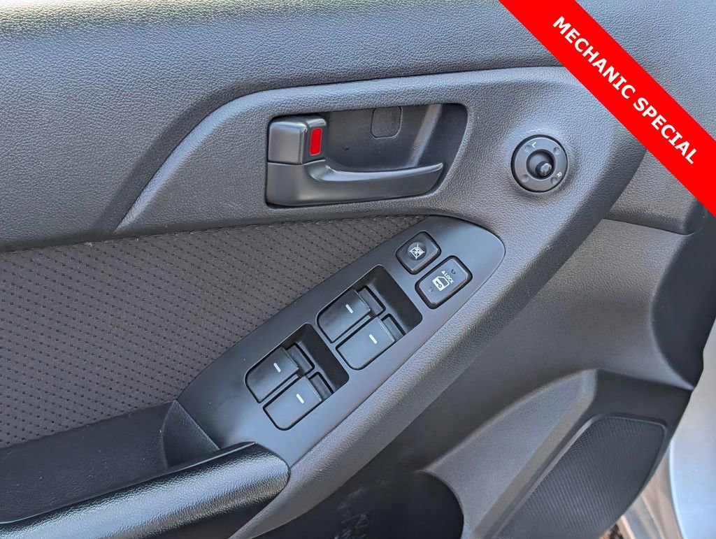 Used 2012 Kia Forte EX image 17