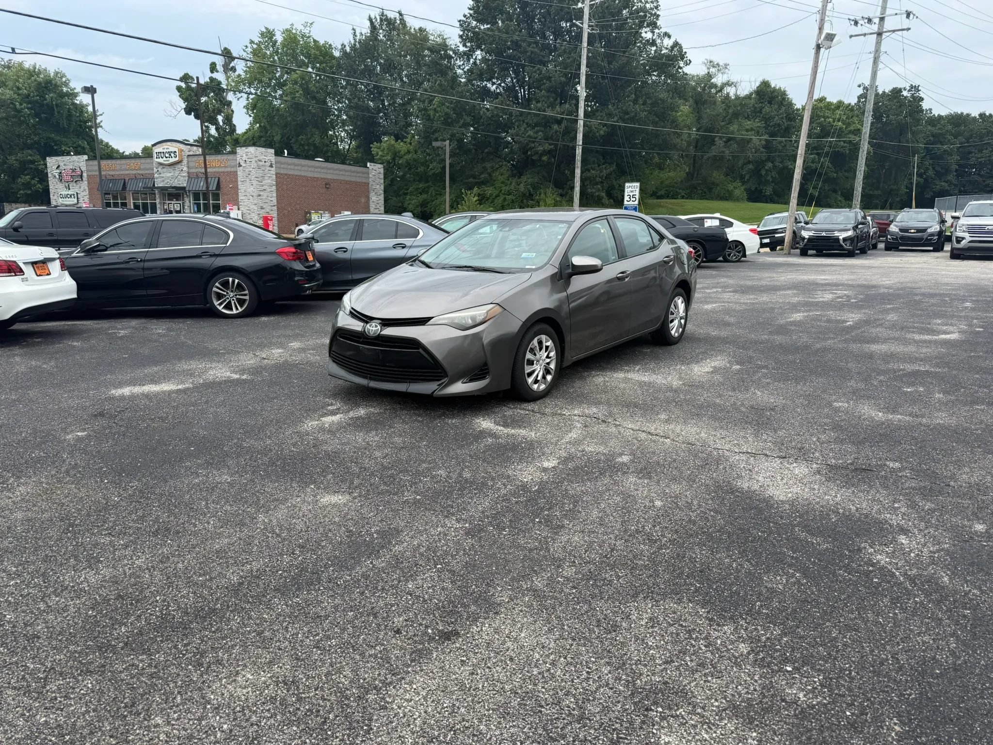 Used 2017 Toyota Corolla LE w/ Carpet Mat Package (TMS) FWD image 1