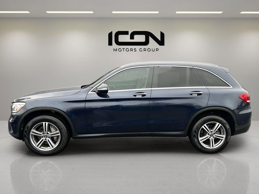 Used 2022 Mercedes-Benz GLC 300 4MATIC image 2