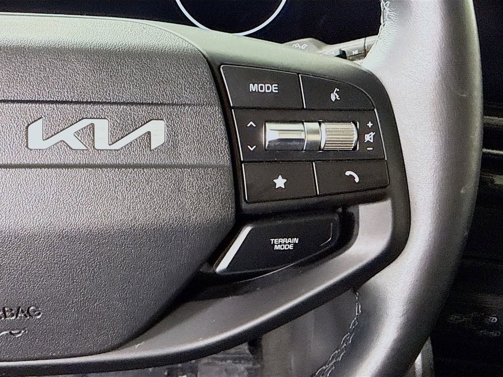 Used 2026 Kia Sportage SX image 24