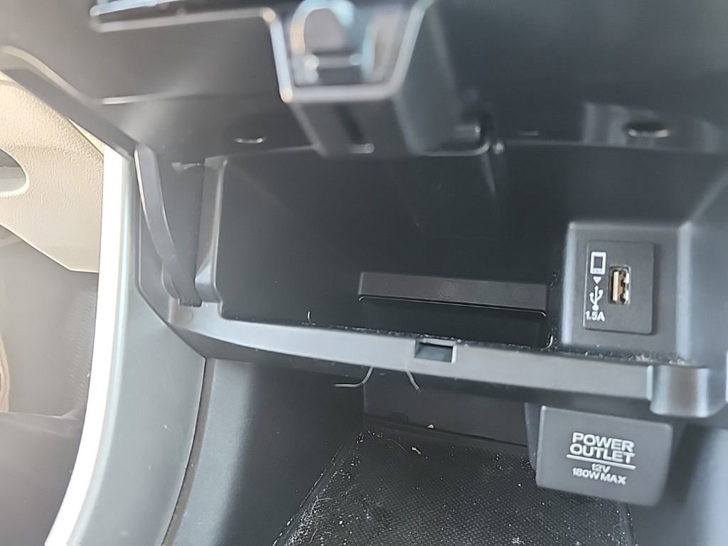 Used 2017 Honda Accord EX-L image 10