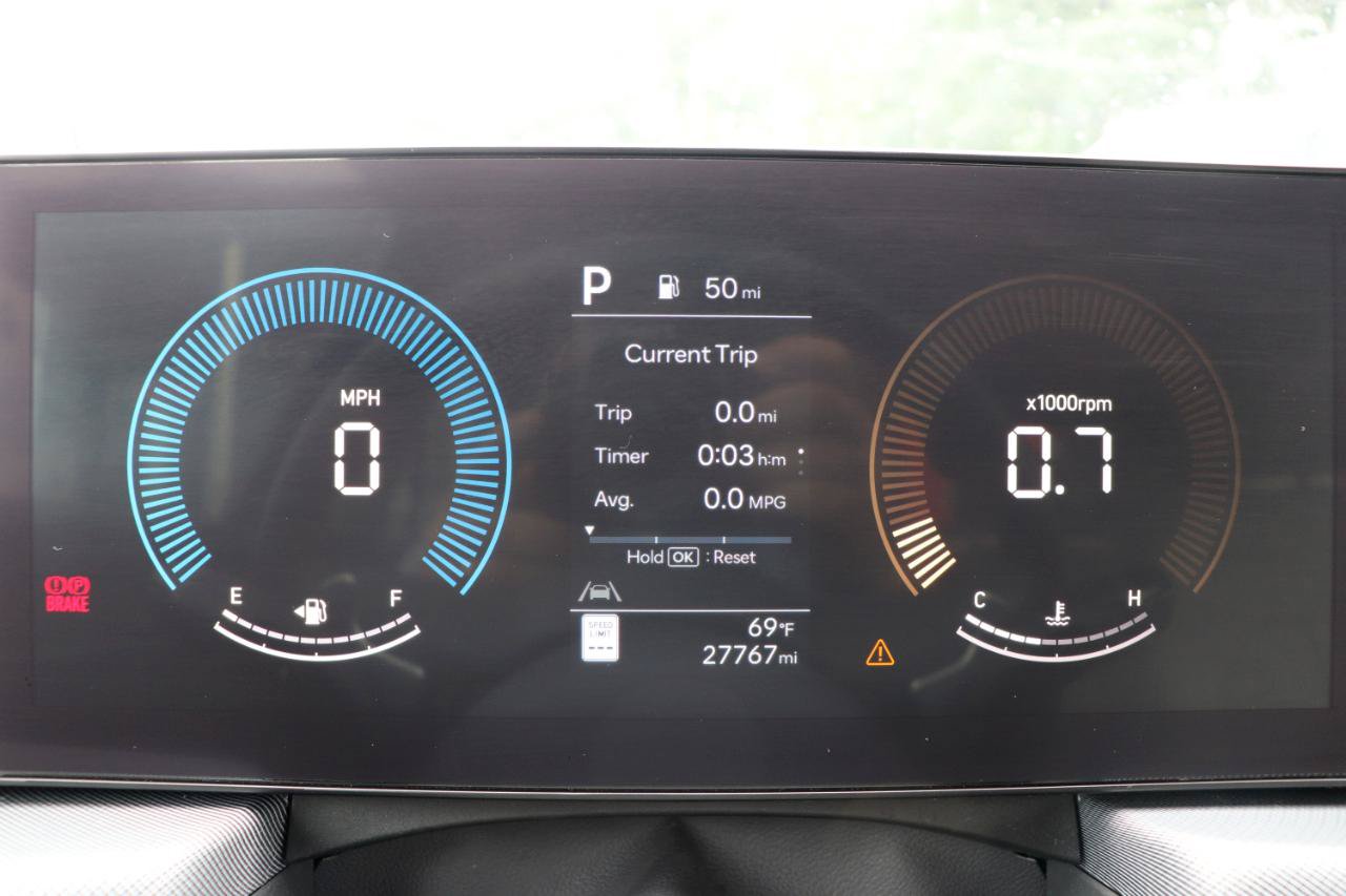 Used 2025 Hyundai Sonata SEL FWD image 25
