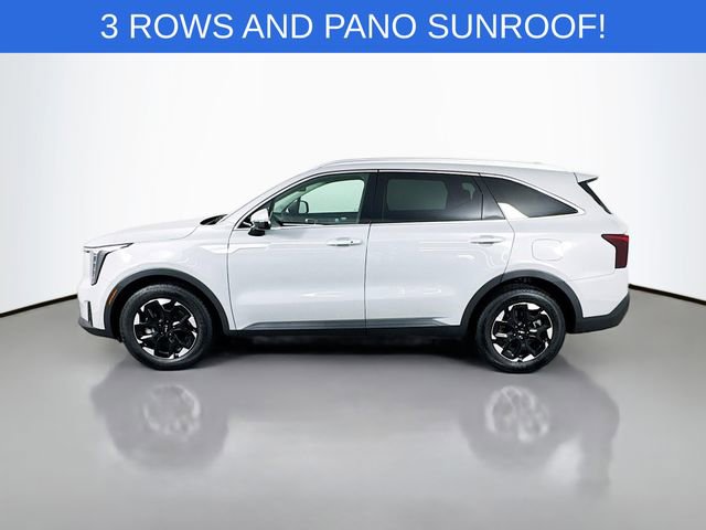 Used 2025 Kia Sorento S w/ Panoramic Sunroof Package image 8