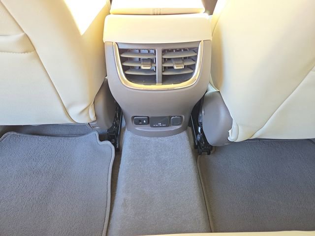 Used 2023 Chevrolet Malibu LT FWD image 11