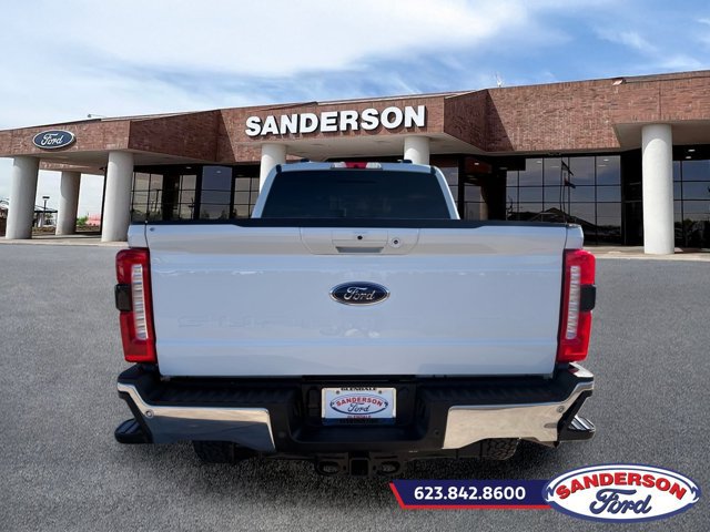 Used 2023 Ford F250 Lariat w/ Tremor Off-Road Package AWD/4WD image 4