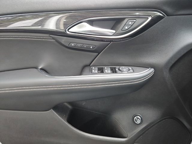 Used 2023 Buick Envision Essence image 28