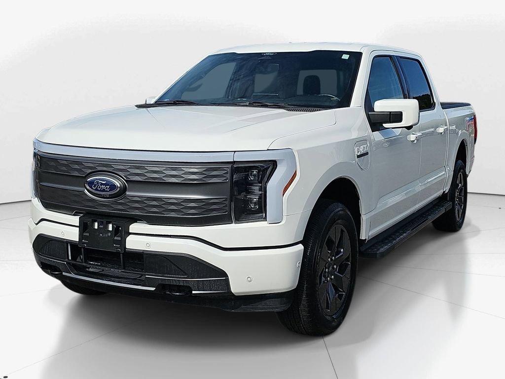 Used 2022 Ford F150 Lightning Lariat AWD/4WD image 11
