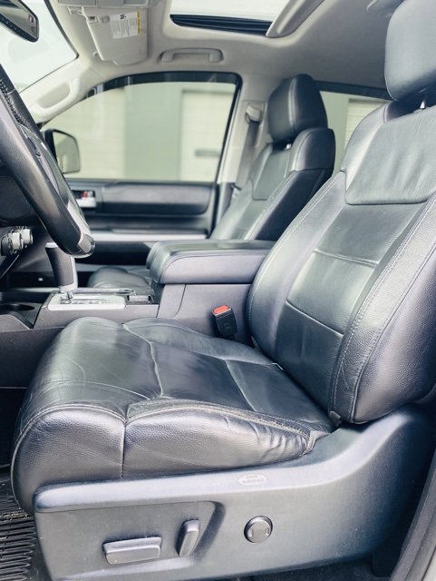 Used 2017 Toyota Tundra Limited w/ Limited Premium Package image 12