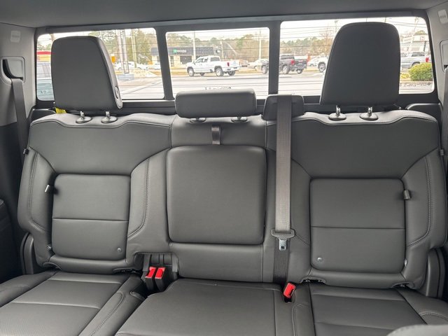 New 2026 GMC Sierra 1500 SLT image 14