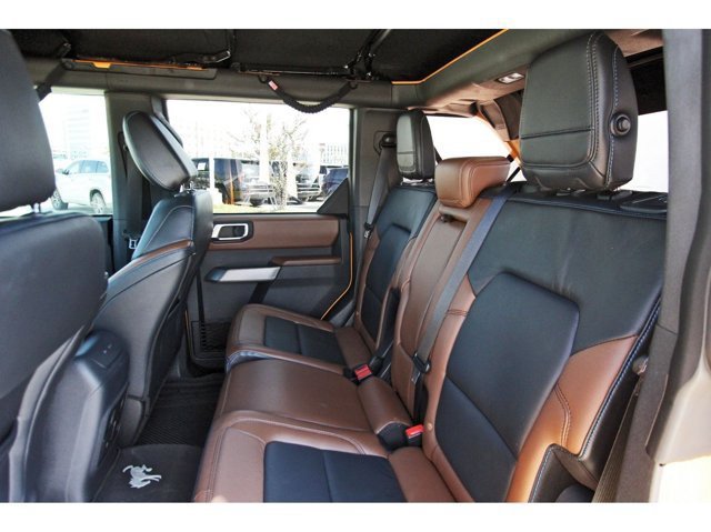 Used 2022 Ford Bronco Outer Banks AWD/4WD image 12