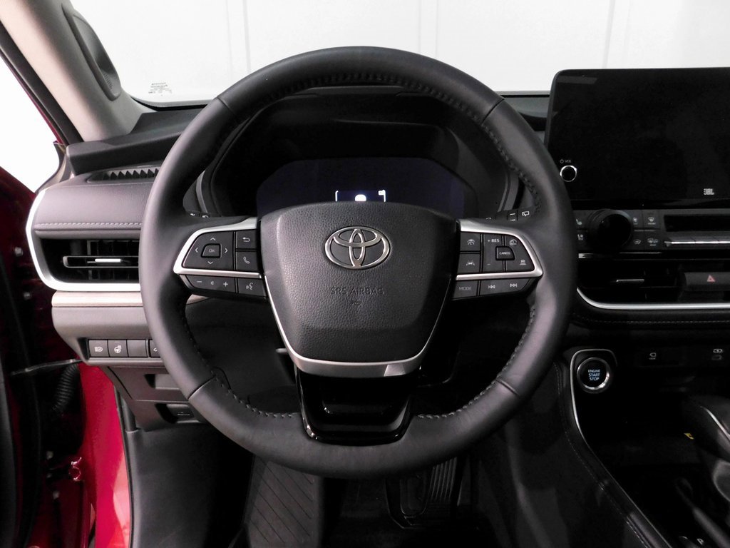 Used 2024 Toyota Grand Highlander Limited image 43