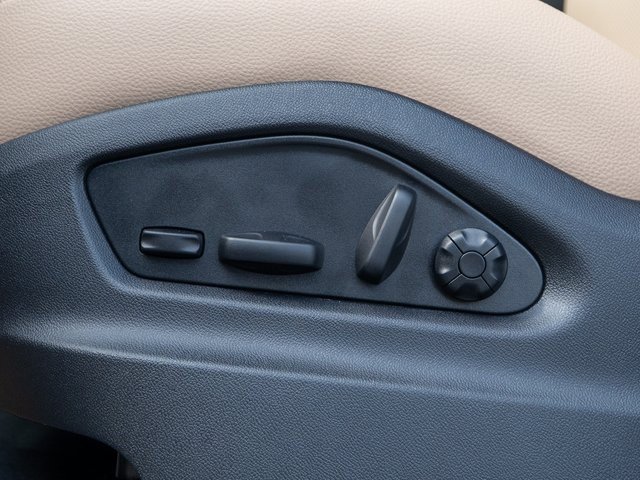 New 2026 Porsche Cayenne image 20