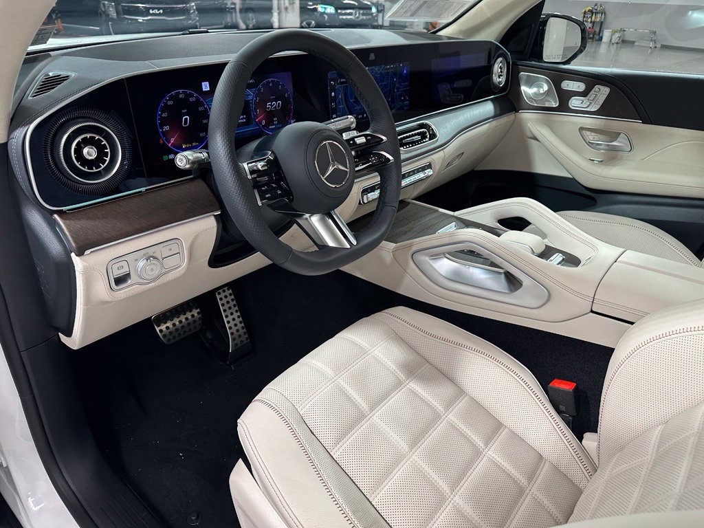 New 2027 Mercedes-Benz GLS 450 4MATIC image 5